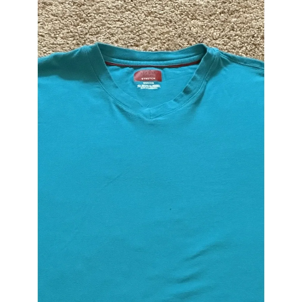 Men's Alfani Stretch‎ Short Sleeve V Neck Shirt - Medium
